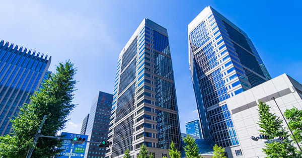 一般企業に就職する